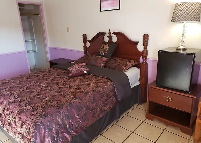 Best Motel Needles