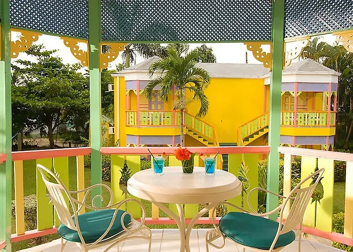 Grand Pineapple Beach Negril