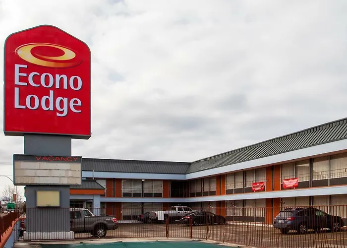 Econo Lodge Elko Downtown Area