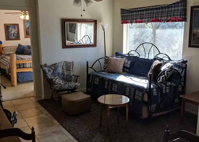 Yosemite Nights Bed & Breakfast