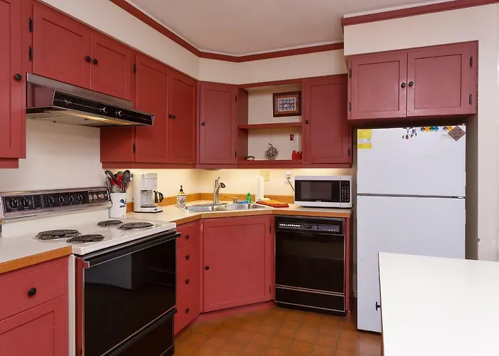 East Condo #222 Girdwood