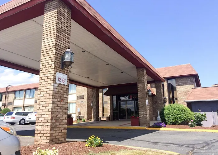 Travelodge By Wyndham Vernon Ct