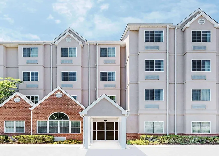 Microtel Inn & Suites By Wyndham Tuscaloosa