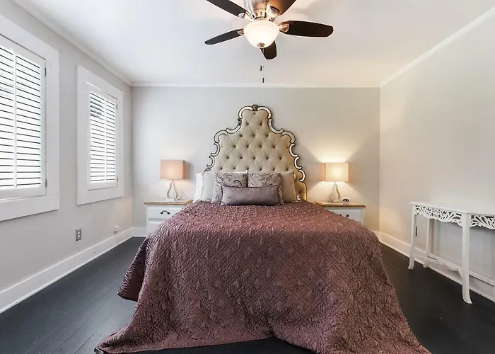 T'Frere'S Bed & Breakfast Lafayette