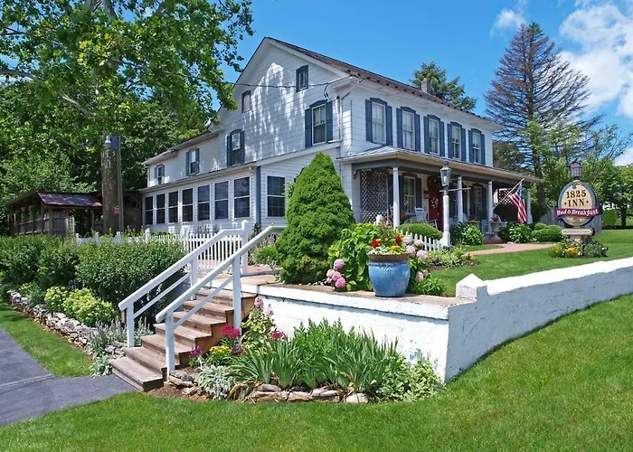 1825 Inn Bed And Breakfast Palmyra