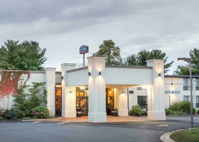 Howard Johnson By Wyndham Bartonsville/Poconos Area