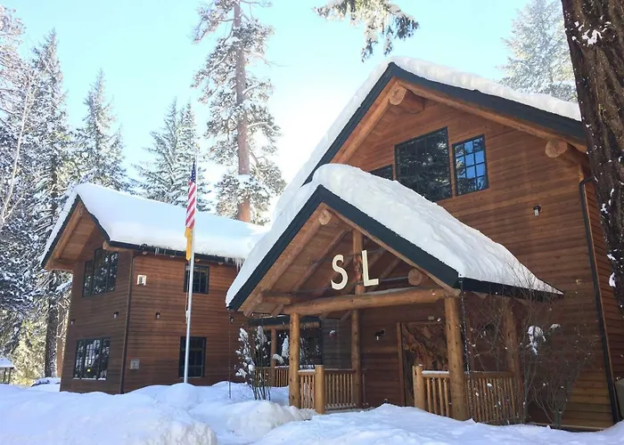The Suttle Lodge & Boathouse Camp Sherman