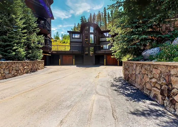 Woods Manor 101A Apartment Breckenridge