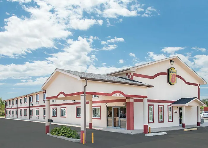 Super 8 By Wyndham Dalhart Motel