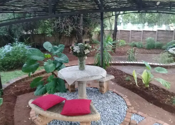 Shalamanzi Lodge