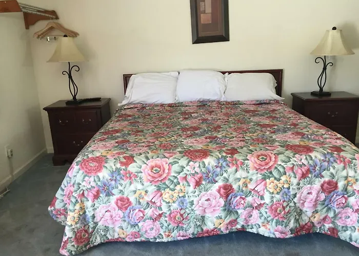 River Valley Inn Needles
