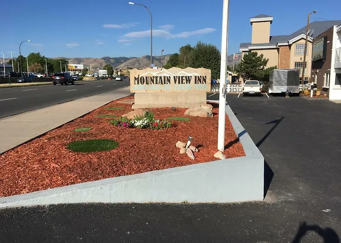 Mountain View Inn Lakewood