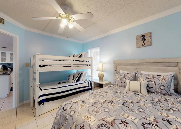 Beachview Condominiums: #204