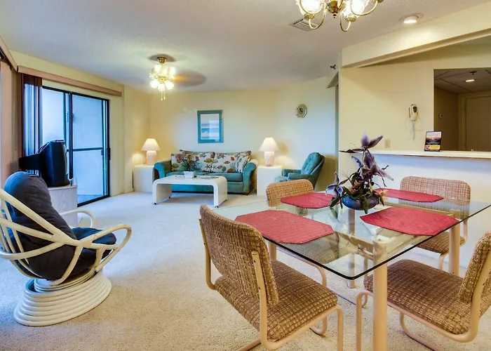 The Inn At St. Thomas Square #1203B Panama City Beach