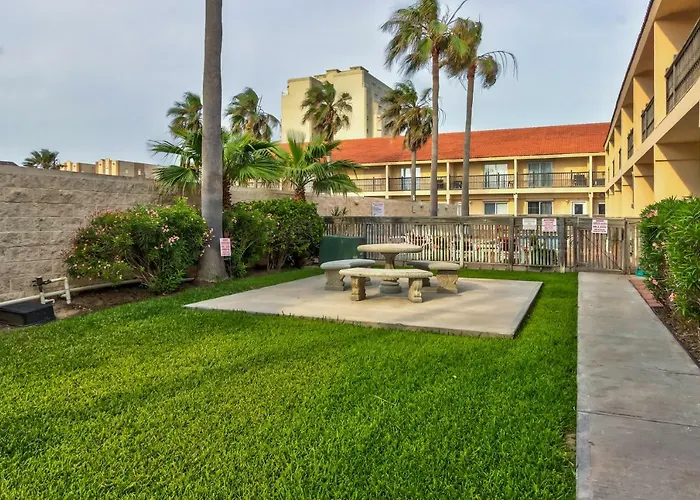 Dolphin #20 Apartment South Padre Island