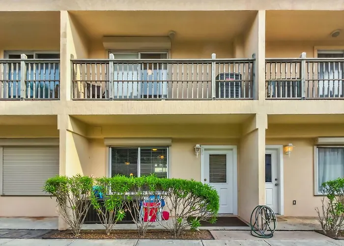 Dolphin #20 Apartment South Padre Island