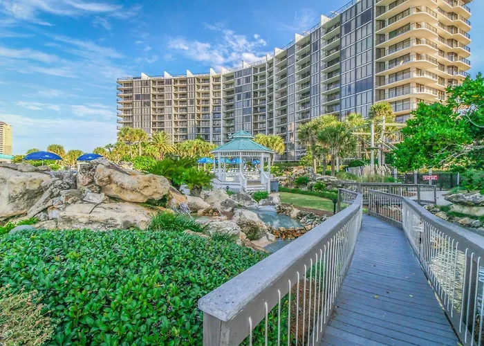 Edgewater Golf Villa #1206