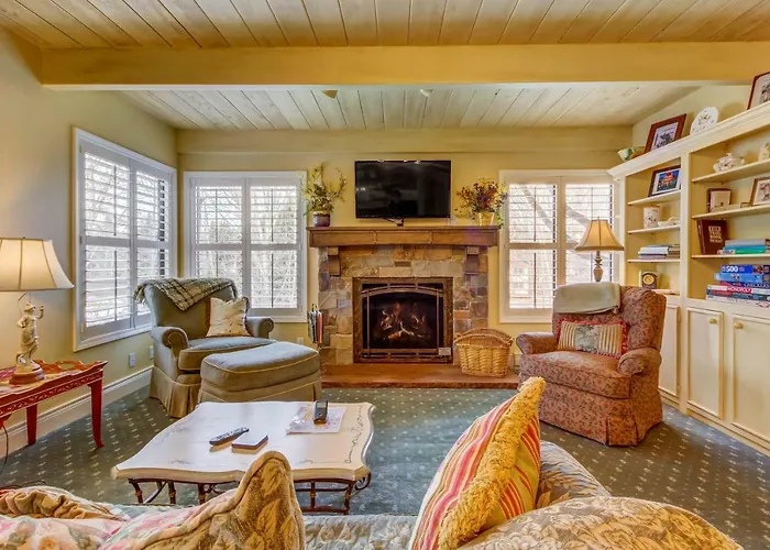 French Country Villager Condo Sun Valley