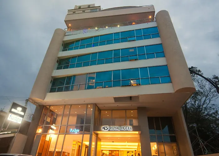 Ns Royal Hotel