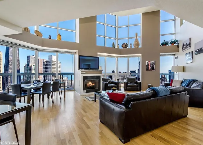 The Penthouse At Grand Plaza Aparthotel Chicago