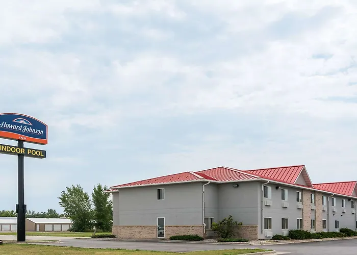 Howard Johnson By Wyndham West Fargo