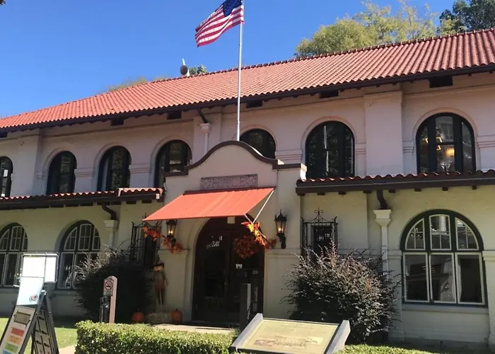 Hotel Hale Hot Springs