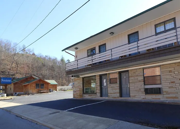 Bishop Inn Downtown Gatlinburg