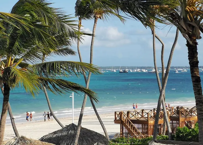 Tropical Villas At Los Corales Beach Punta Cana