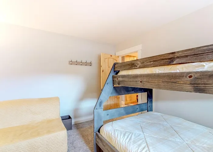 Marina Place 234