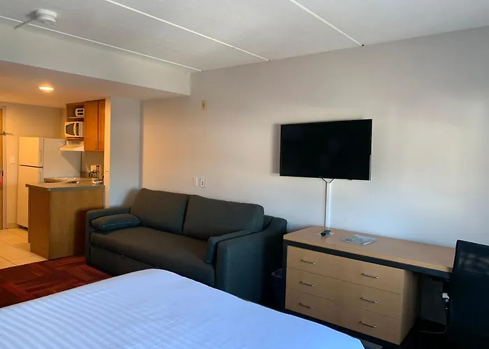 University Inn