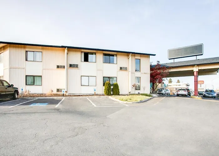 Oyo Hotel Spokane North