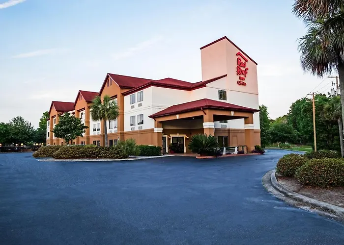 Red Roof Inn & Suites Savannah Gateway Georgetown