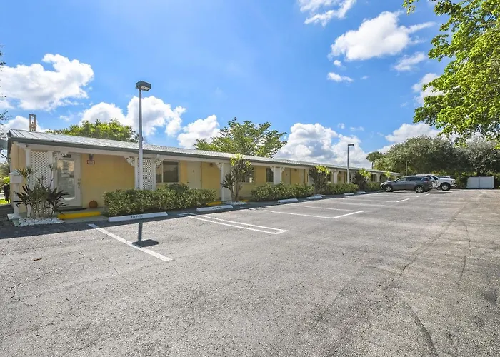 Tequesta Palms Inn Jupiter