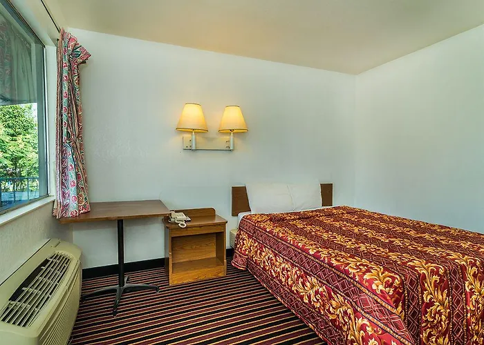 Rodeway Inn Charlotte