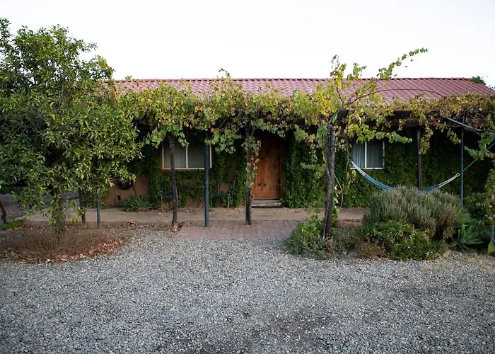 Terra Del Valle Bed & Breakfast